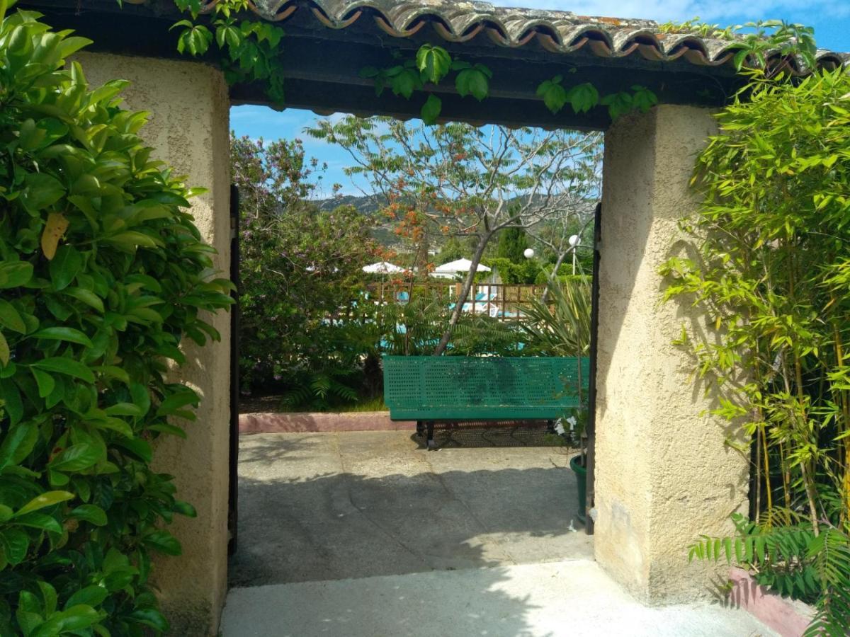 Le Rateau Bavoir Calvi  Buitenkant foto